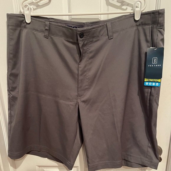 PGA Tour Men's Gray Stretch Shorts 42 - Picture 1 of 4